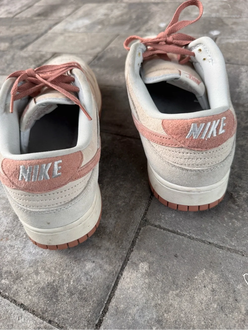 Nike Dunk Low